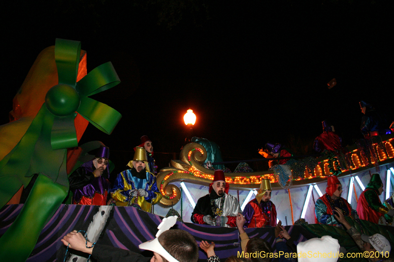 Krewe-of-Endymion-2010-Mardi-Gras-New-Orleans-8381