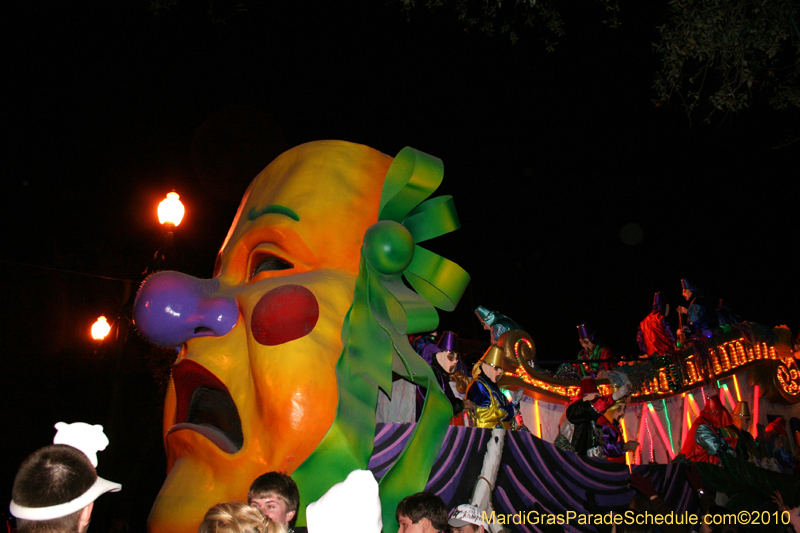 Krewe-of-Endymion-2010-Mardi-Gras-New-Orleans-8382