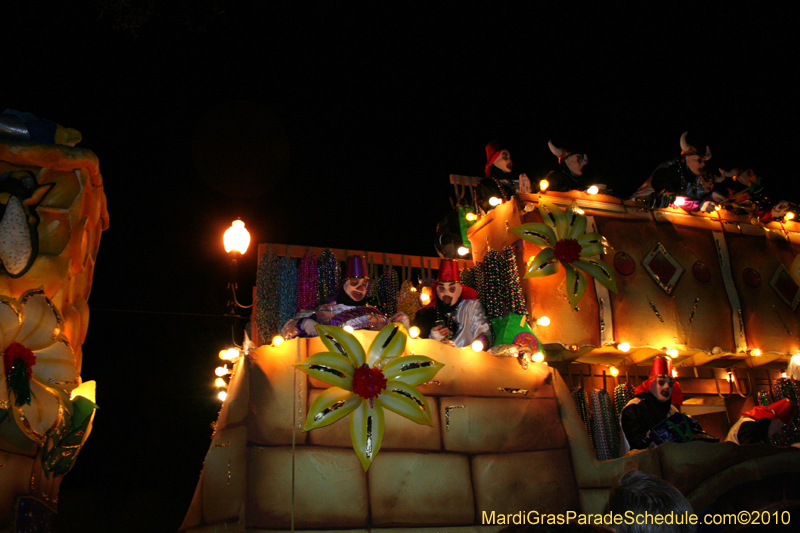 Krewe-of-Endymion-2010-Mardi-Gras-New-Orleans-8467