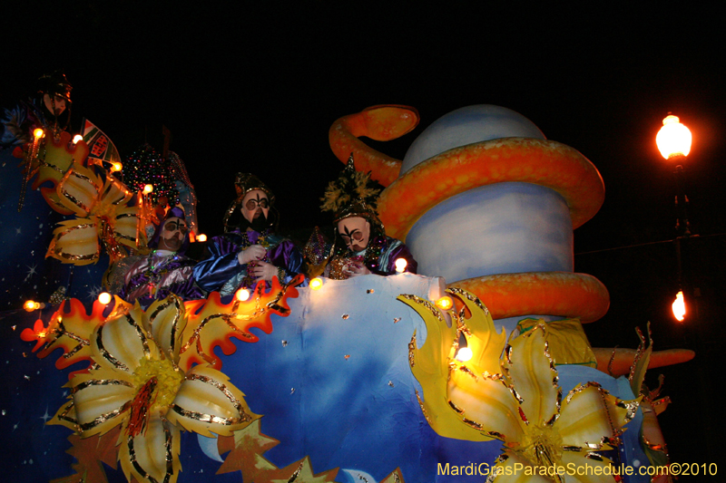 Krewe-of-Endymion-2010-Mardi-Gras-New-Orleans-8474