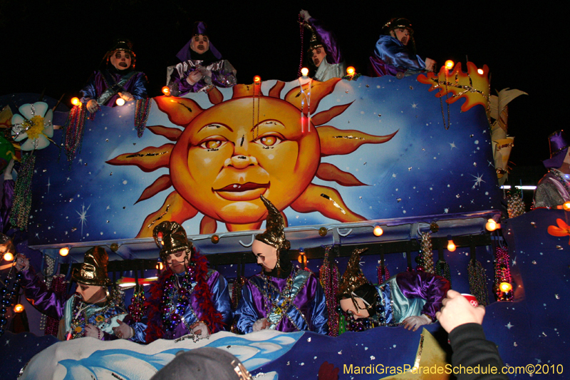 Krewe-of-Endymion-2010-Mardi-Gras-New-Orleans-8476