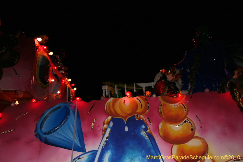 Krewe-of-Endymion-2010-Mardi-Gras-New-Orleans-8497