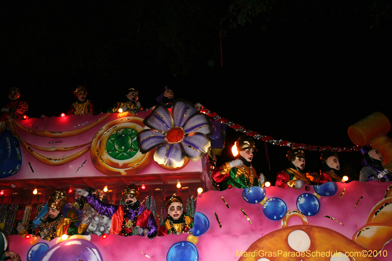 Krewe-of-Endymion-2010-Mardi-Gras-New-Orleans-8503