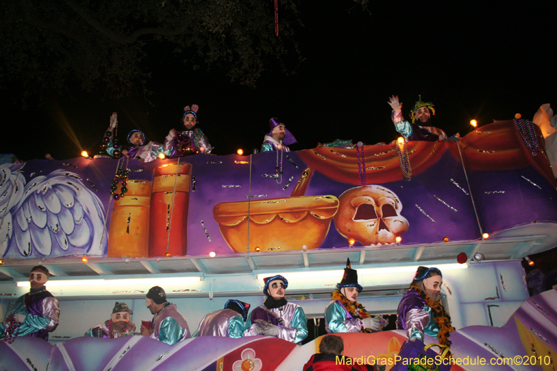 Krewe-of-Endymion-2010-Mardi-Gras-New-Orleans-8511