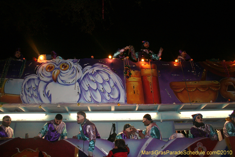 Krewe-of-Endymion-2010-Mardi-Gras-New-Orleans-8512