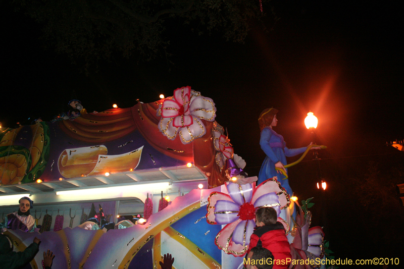 Krewe-of-Endymion-2010-Mardi-Gras-New-Orleans-8516