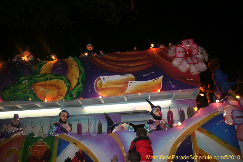 Krewe-of-Endymion-2010-Mardi-Gras-New-Orleans-8517