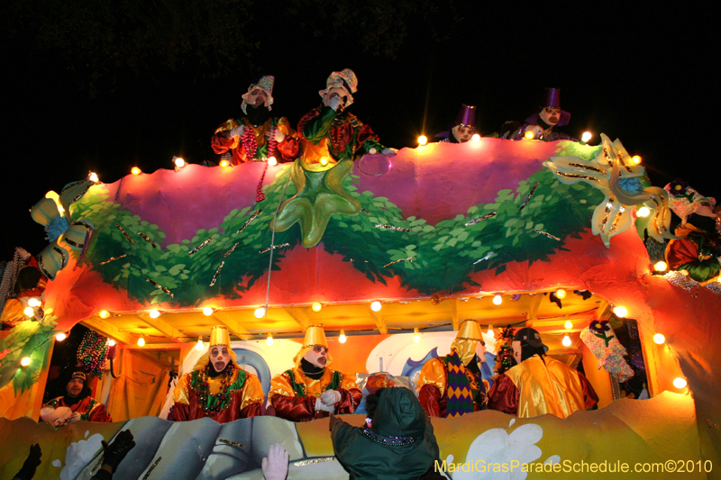 Krewe-of-Endymion-2010-Mardi-Gras-New-Orleans-8543