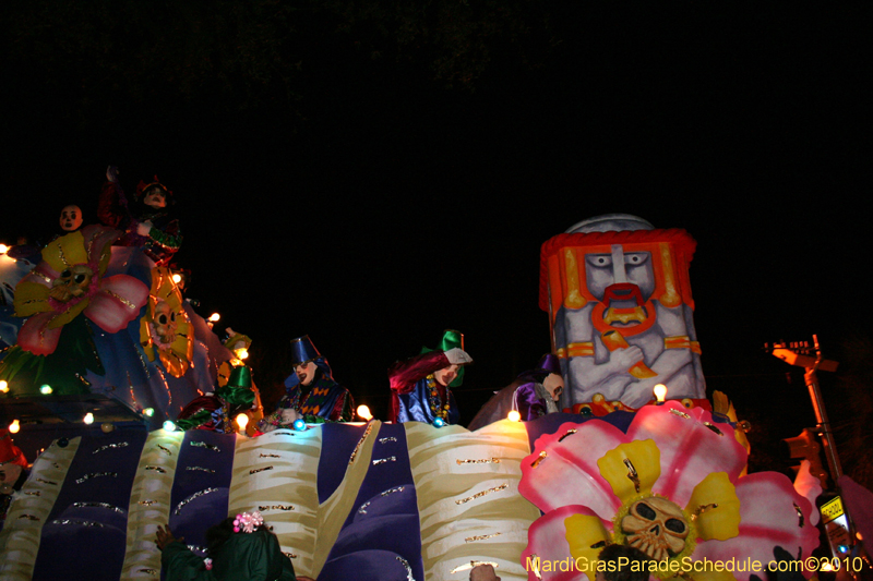 Krewe-of-Endymion-2010-Mardi-Gras-New-Orleans-8556