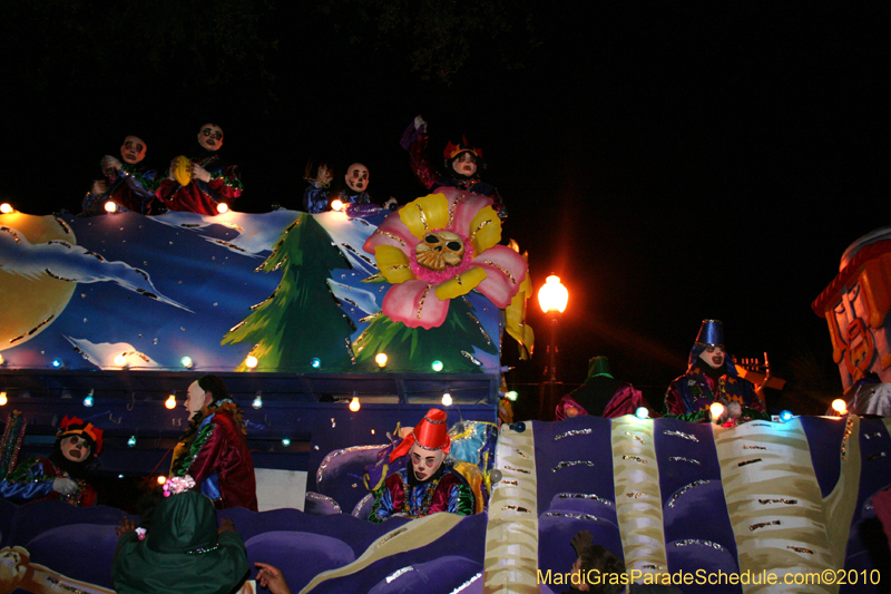 Krewe-of-Endymion-2010-Mardi-Gras-New-Orleans-8557