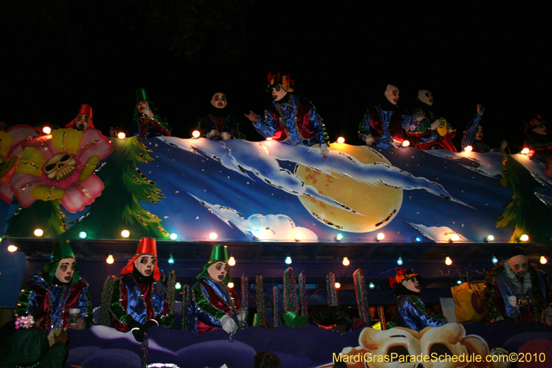 Krewe-of-Endymion-2010-Mardi-Gras-New-Orleans-8559