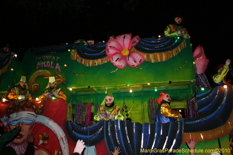 Krewe-of-Endymion-2010-Mardi-Gras-New-Orleans-8570