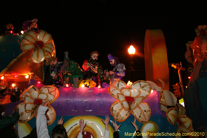 Krewe-of-Endymion-2010-Mardi-Gras-New-Orleans-8586