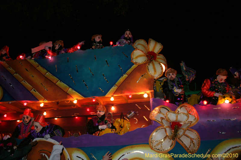 Krewe-of-Endymion-2010-Mardi-Gras-New-Orleans-8587