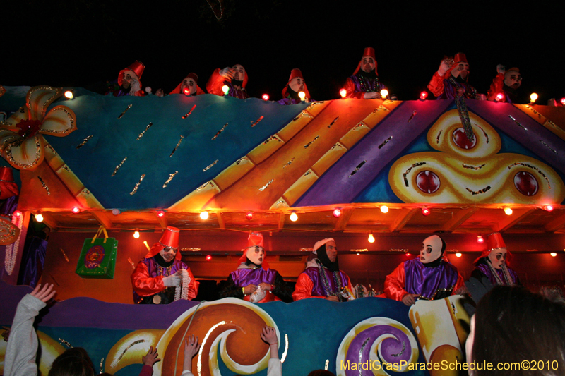 Krewe-of-Endymion-2010-Mardi-Gras-New-Orleans-8590