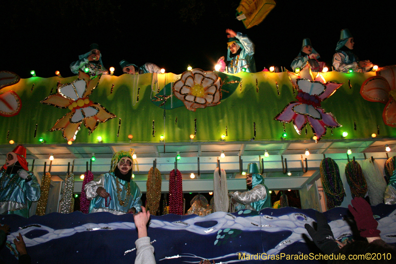 Krewe-of-Endymion-2010-Mardi-Gras-New-Orleans-8604