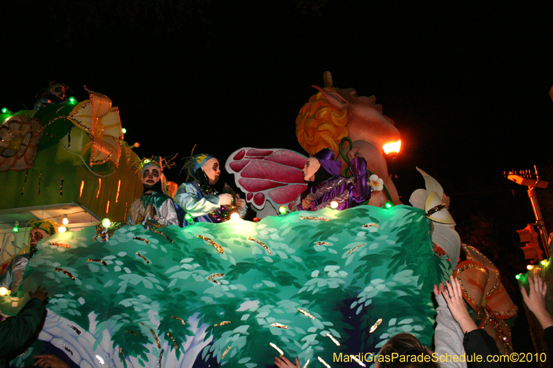 Krewe-of-Endymion-2010-Mardi-Gras-New-Orleans-8607