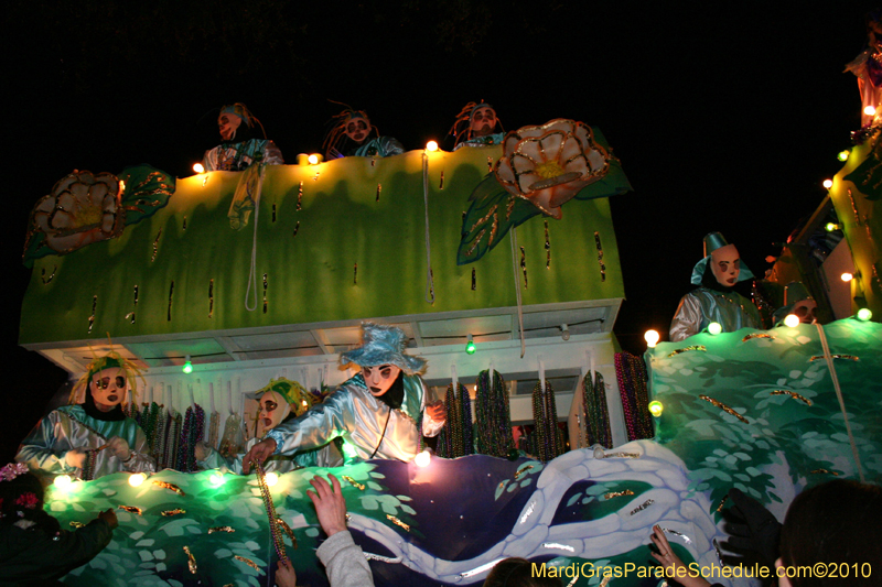 Krewe-of-Endymion-2010-Mardi-Gras-New-Orleans-8611