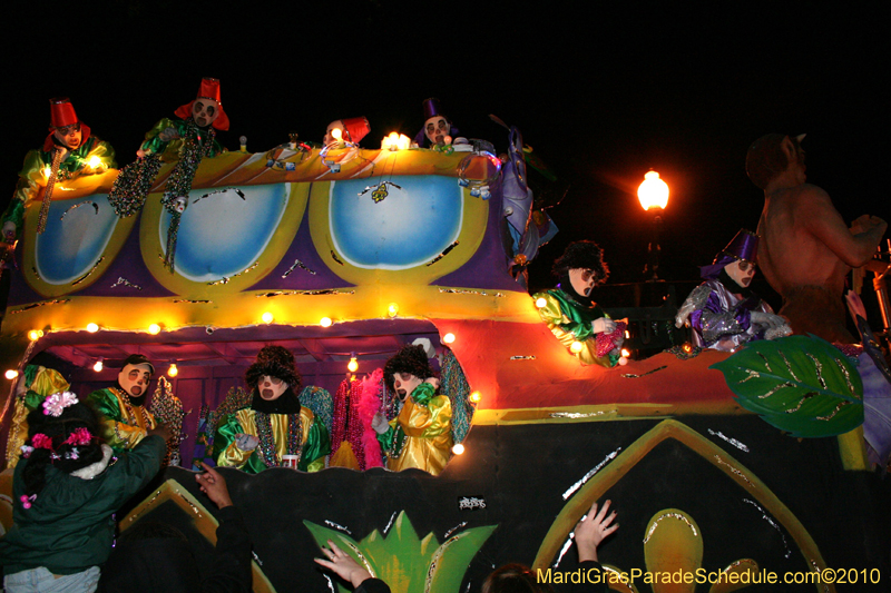 Krewe-of-Endymion-2010-Mardi-Gras-New-Orleans-8626