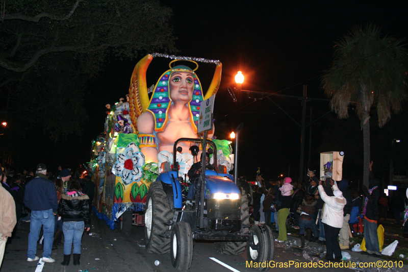 Krewe-of-Endymion-2010-Mardi-Gras-New-Orleans-8631