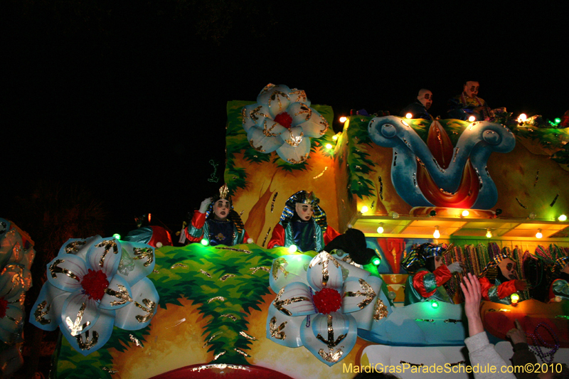 Krewe-of-Endymion-2010-Mardi-Gras-New-Orleans-8639