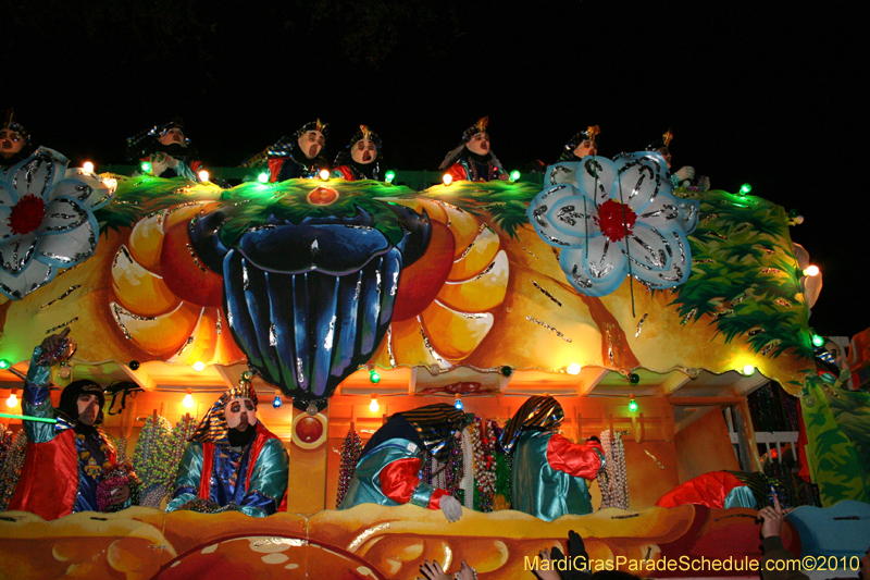 Krewe-of-Endymion-2010-Mardi-Gras-New-Orleans-8642