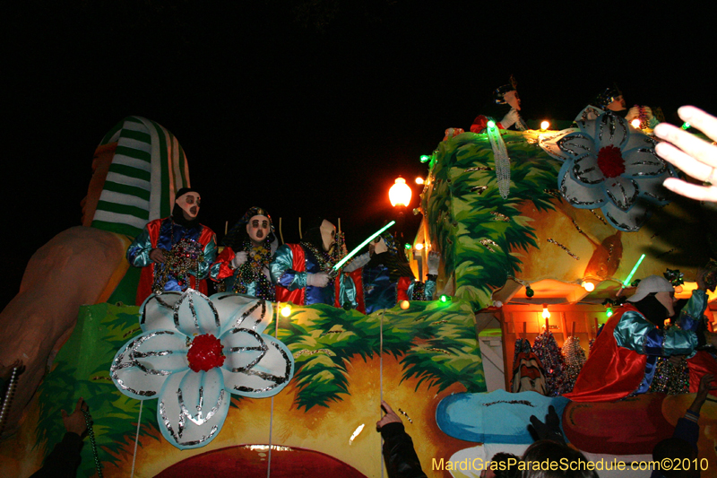 Krewe-of-Endymion-2010-Mardi-Gras-New-Orleans-8644