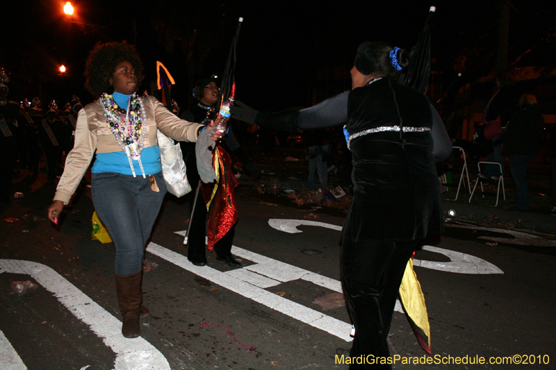 Krewe-of-Endymion-2010-Mardi-Gras-New-Orleans-8647