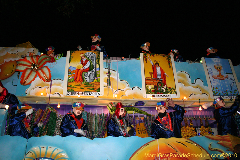 Krewe-of-Endymion-2010-Mardi-Gras-New-Orleans-8656