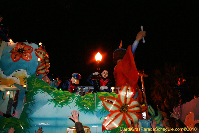 Krewe-of-Endymion-2010-Mardi-Gras-New-Orleans-8659