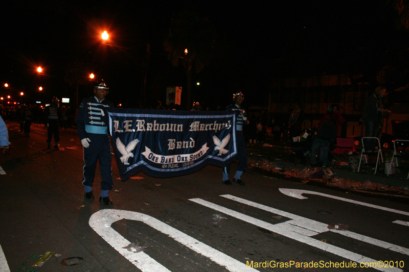 Krewe-of-Endymion-2010-Mardi-Gras-New-Orleans-8664