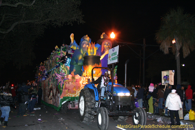 Krewe-of-Endymion-2010-Mardi-Gras-New-Orleans-8691