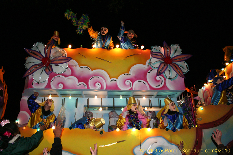 Krewe-of-Endymion-2010-Mardi-Gras-New-Orleans-8711