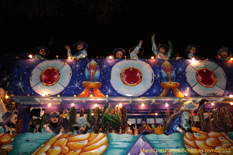 Krewe-of-Endymion-2010-Mardi-Gras-New-Orleans-8743