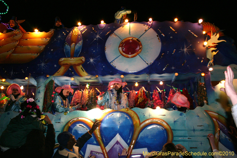 Krewe-of-Endymion-2010-Mardi-Gras-New-Orleans-8749