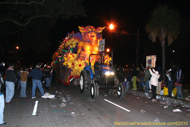 Krewe-of-Endymion-2010-Mardi-Gras-New-Orleans-8785