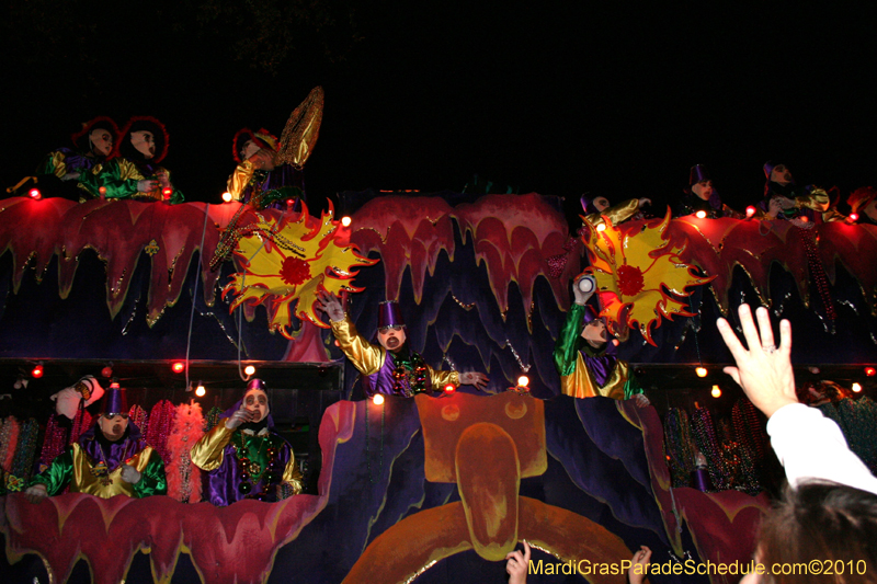 Krewe-of-Endymion-2010-Mardi-Gras-New-Orleans-8789