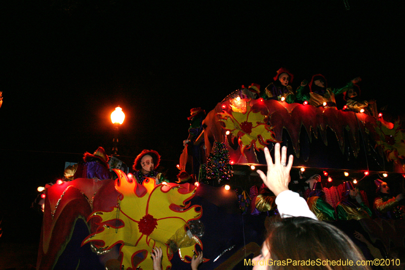 Krewe-of-Endymion-2010-Mardi-Gras-New-Orleans-8791