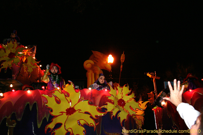 Krewe-of-Endymion-2010-Mardi-Gras-New-Orleans-8792