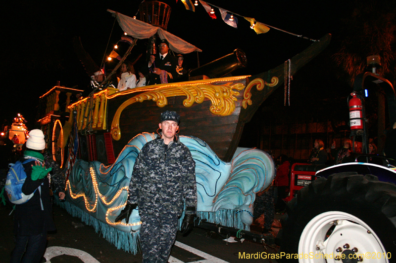 Krewe-of-Endymion-2010-Mardi-Gras-New-Orleans-8817