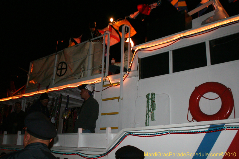 Krewe-of-Endymion-2010-Mardi-Gras-New-Orleans-8819