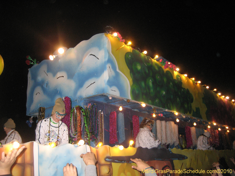 Krewe-of-Eve-2010-Mandeville-Mardi-Gras-104