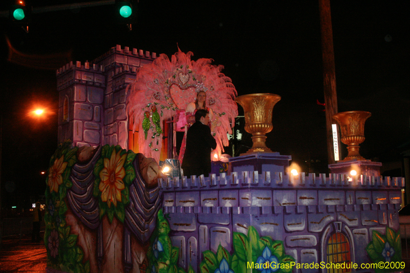 2009-Krewe-of-Excalibur-Mardi-Gras-Metairie-Louisiana-0378