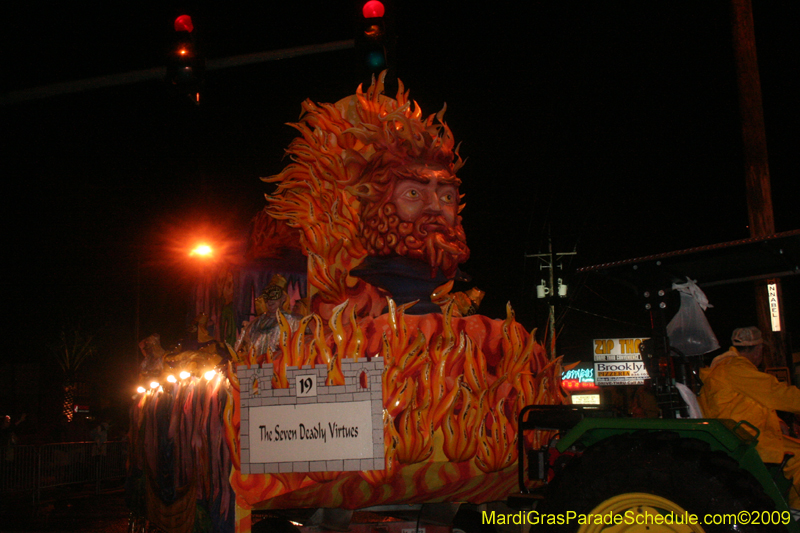 2009-Krewe-of-Excalibur-Mardi-Gras-Metairie-Louisiana-0424