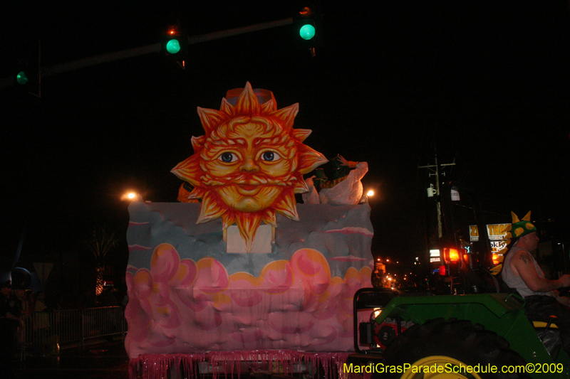 2009-Krewe-of-Excalibur-Mardi-Gras-Metairie-Louisiana-0429