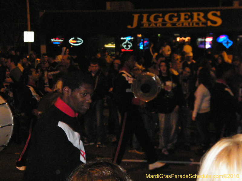 Krewe-of-Excalibur-2010-Mardi-Gras-Metairie-7624