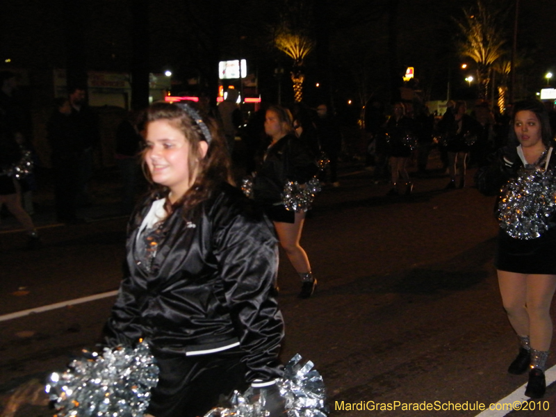 Krewe-of-Excalibur-2010-Mardi-Gras-Metairie-7632