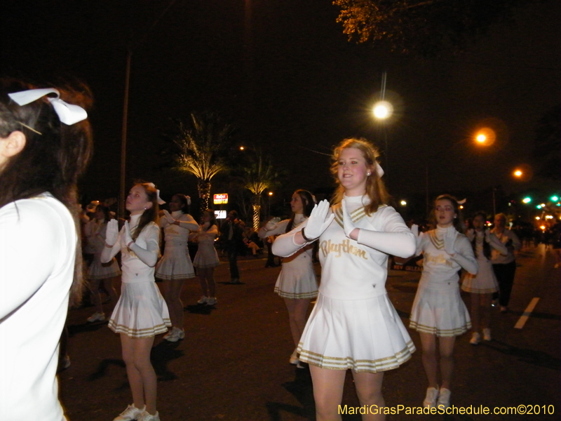 Krewe-of-Excalibur-2010-Mardi-Gras-Metairie-7646