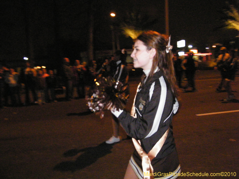 Krewe-of-Excalibur-2010-Mardi-Gras-Metairie-7649