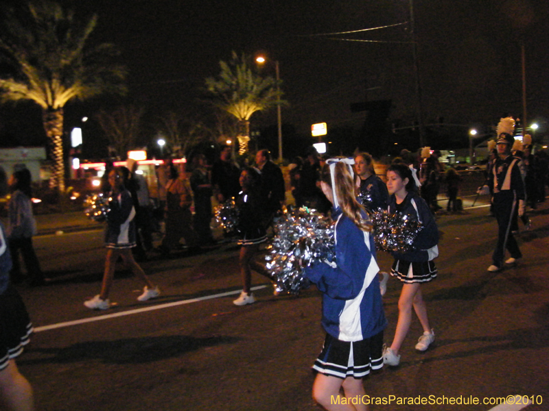 Krewe-of-Excalibur-2010-Mardi-Gras-Metairie-7657